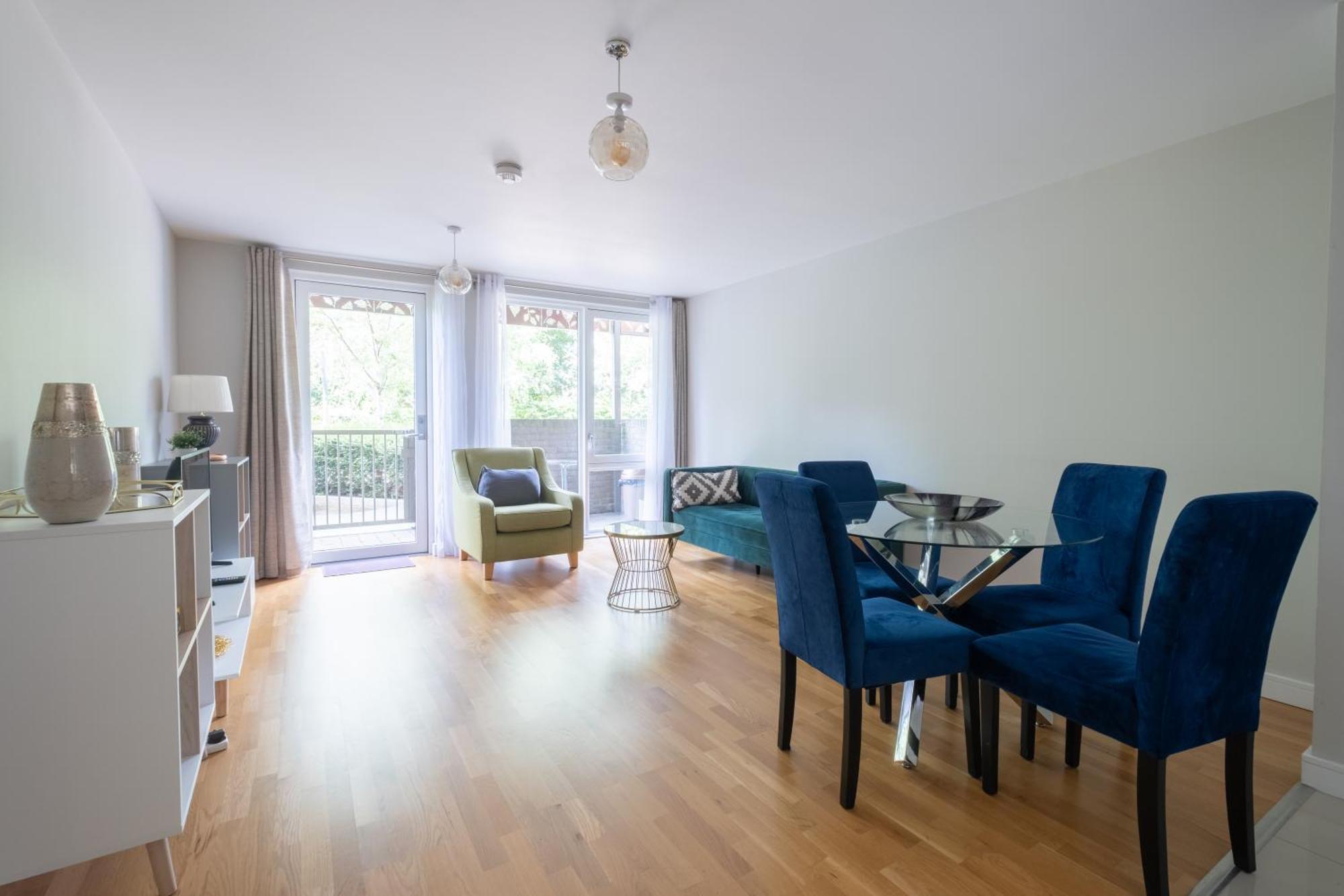 Brand New London Flat With Car Park Apartment Ngoại thất bức ảnh