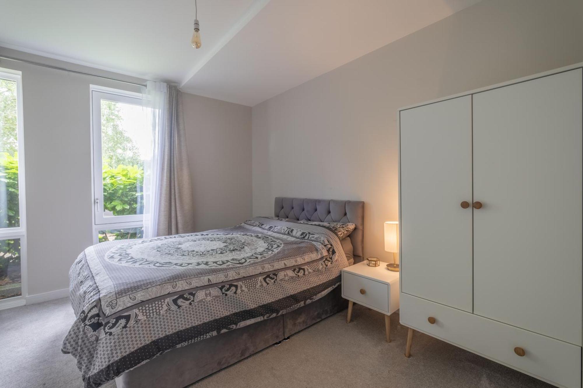 Brand New London Flat With Car Park Apartment Ngoại thất bức ảnh