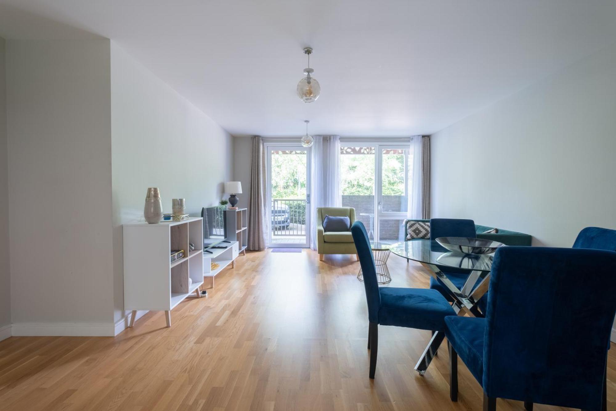 Brand New London Flat With Car Park Apartment Ngoại thất bức ảnh